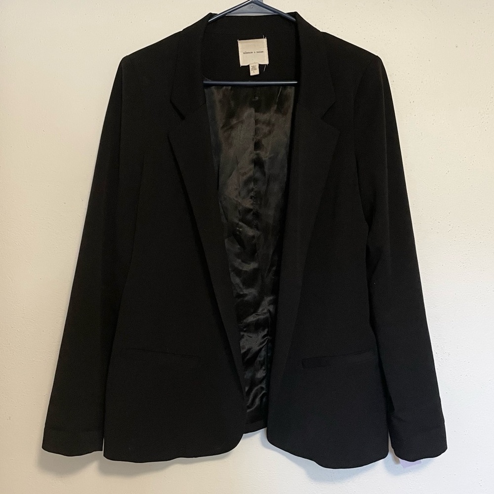 Silence + Noise Open Front Blazer